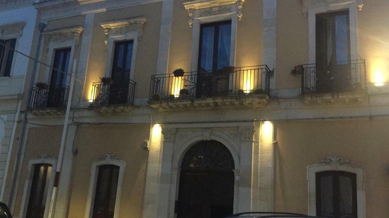 Palazzo Macchia Villa Cutrofiano Esterno foto