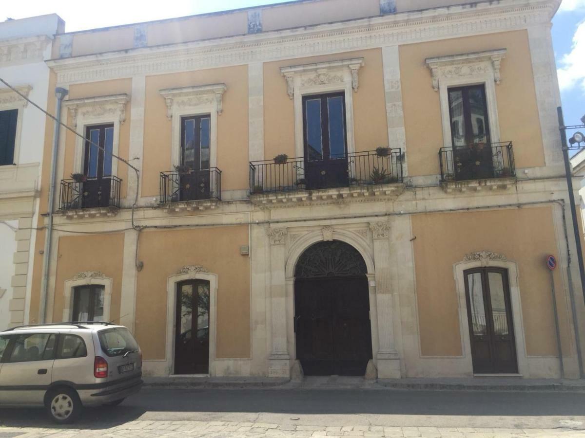 Palazzo Macchia Villa Cutrofiano Esterno foto